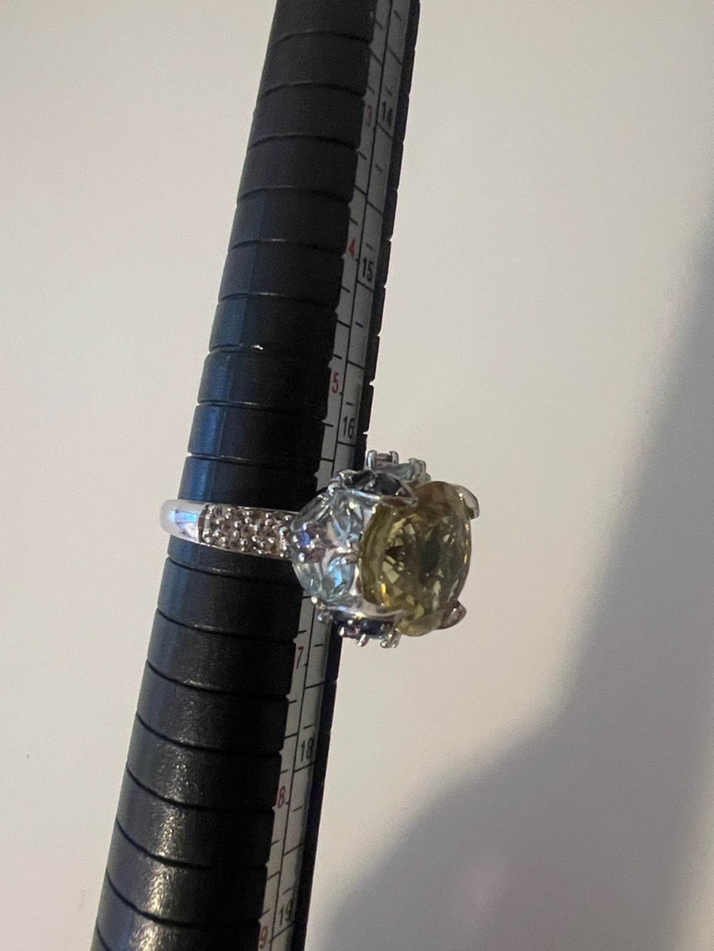 Zales Silver Ring with Yellow Center Stone and Pavé Accents - Picture 5 of 7